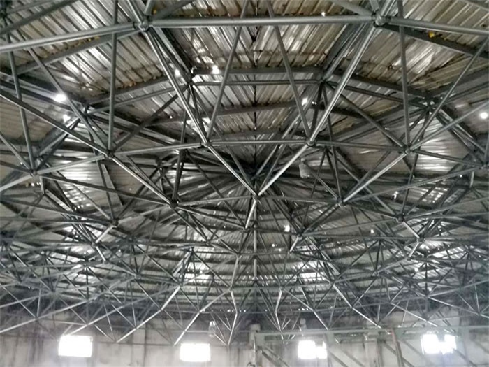 东城洗煤厂蓄水池网架
